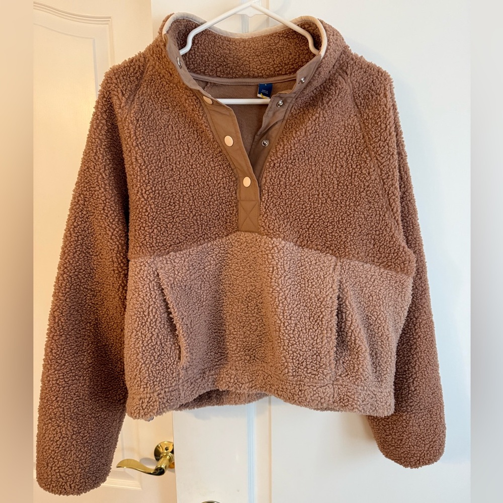 Two Tone Sherpa Pullover